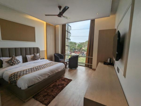 HOTEL CASA ROYALE